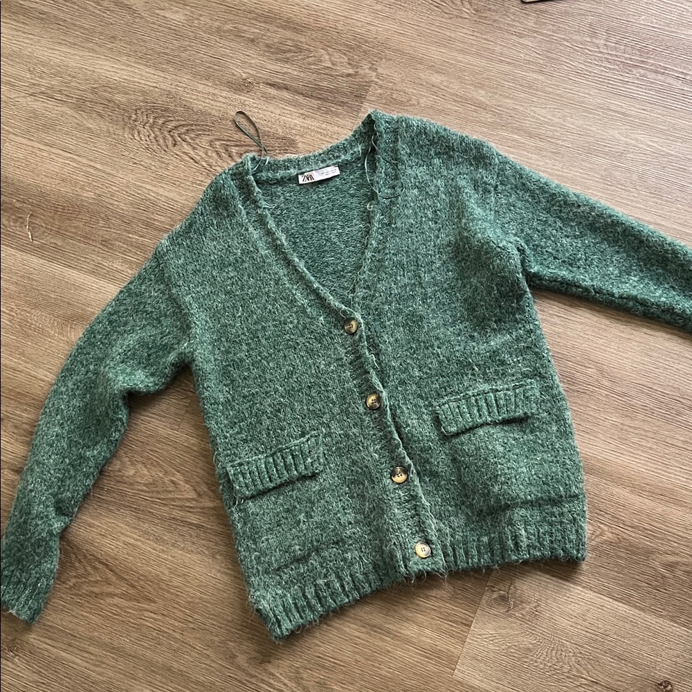 Zara Green V-Neck Button-Up Sweater